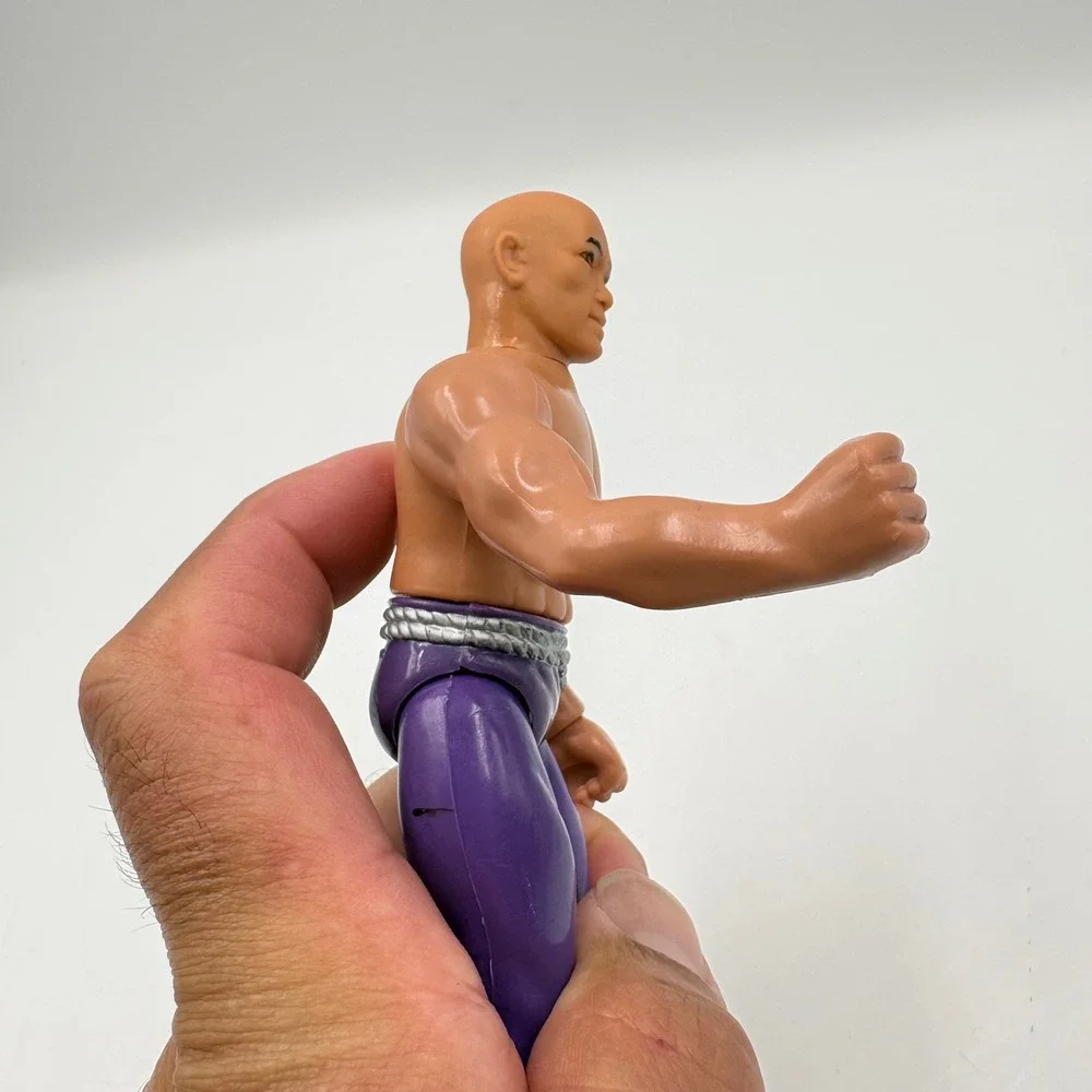 Remco Secret of the Ninja Gold Shaolin Monk Auction Figure Vintage 1984